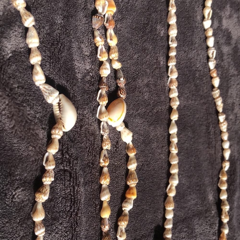She’ll necklaces - Picture 7 of 10
